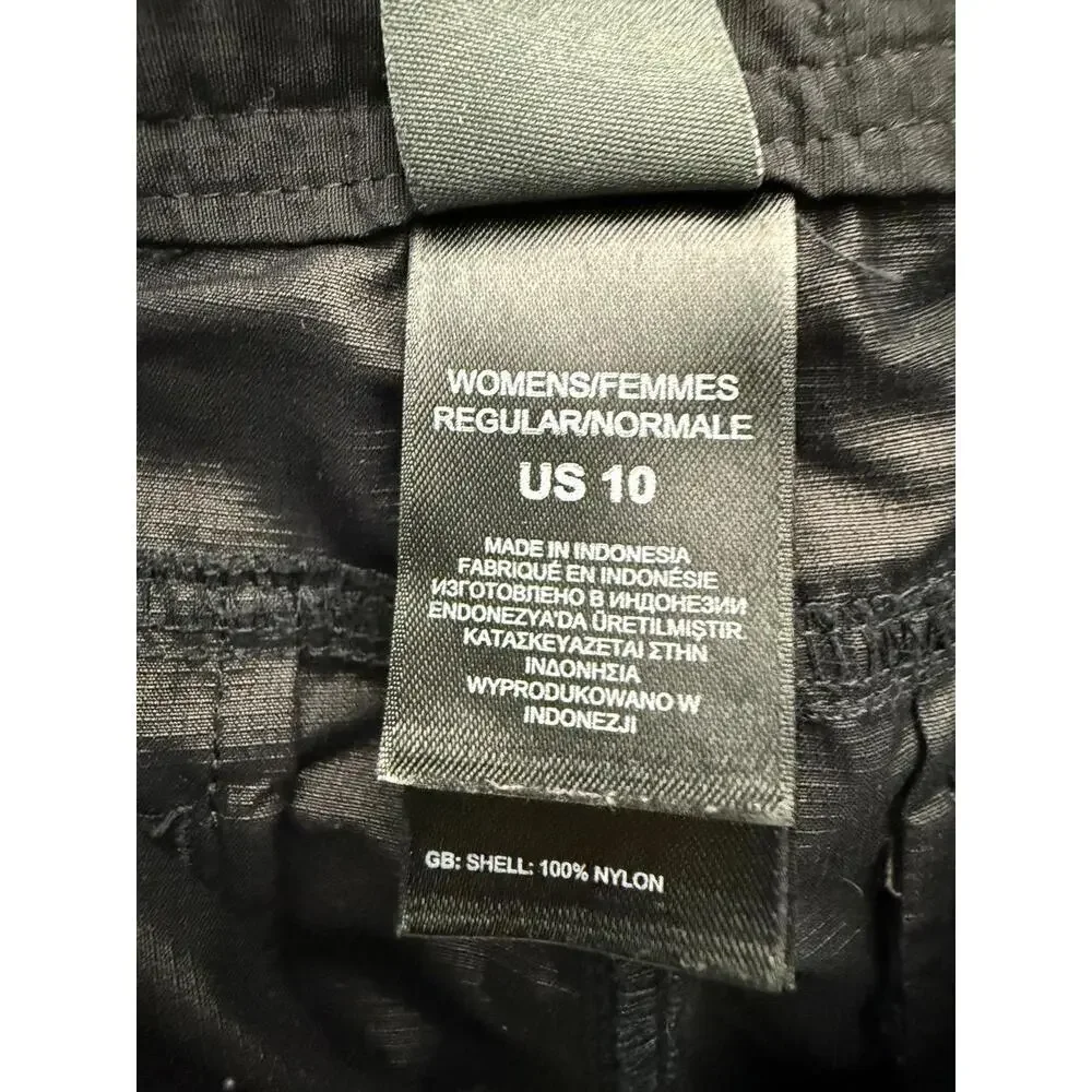 The North Face Black Knee-Length Capri Women's Shorts Size 10 - Picture 7 of 9